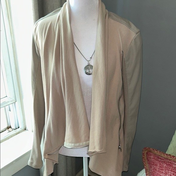 Blank NYC Cream Drape Front Jacket - Picture 6 of 7